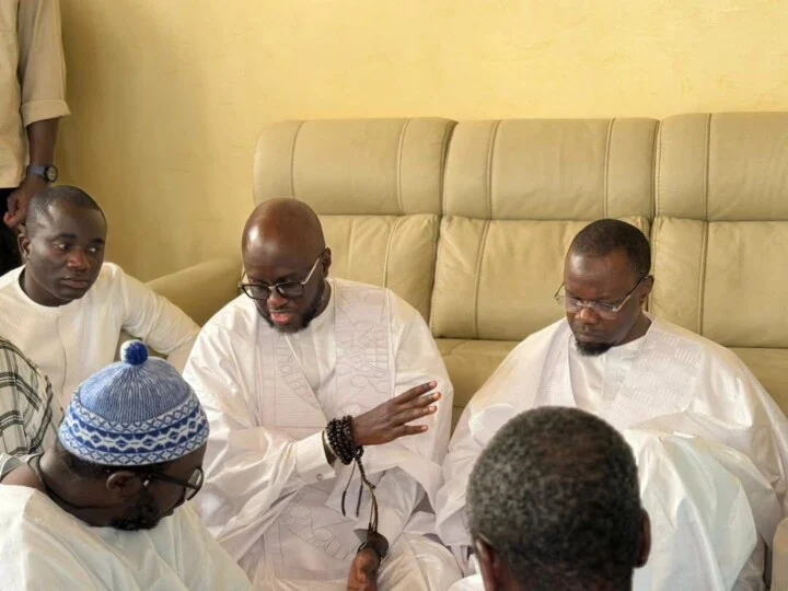 Ousmane Sonko's emotional farewell to Serigne Cheikh Saliou Mbacké Touba: Ousmane Sonko pays his last respects to Serigne Cheikh Saliou Mbacké