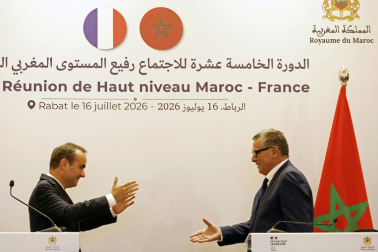French Prime Minister Sébastien Lecornu (left) and Moroccan counterpart Aziz Akhannouch at a press conference in Rabat