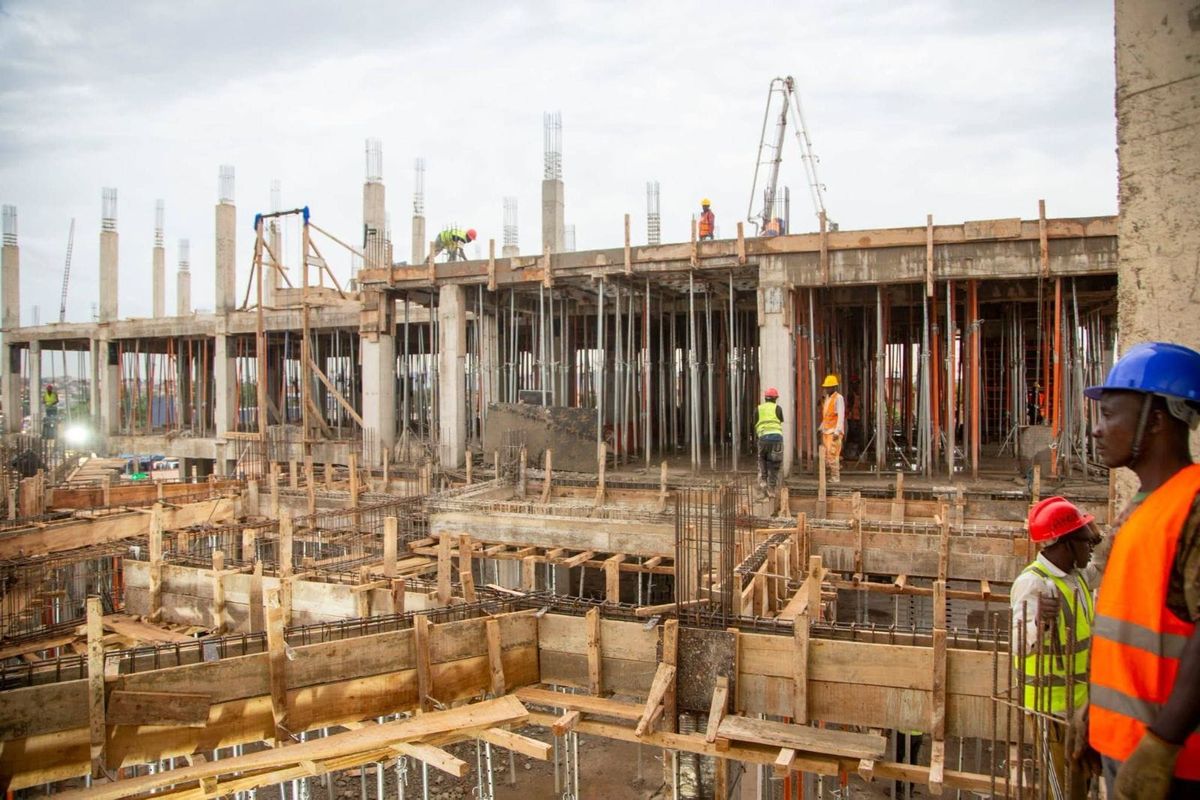 urgent presidential health projects transform Bamako's medical landscape