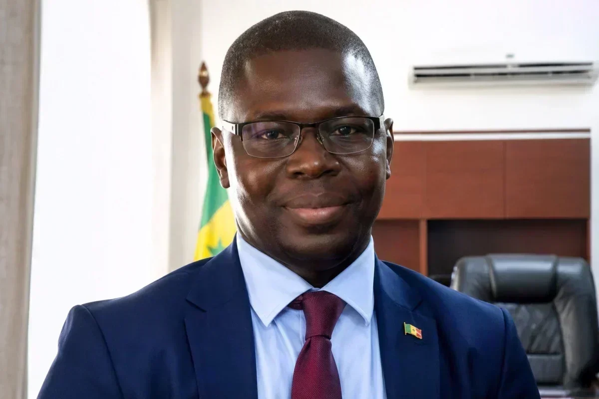 Senegal's shifting political alliances and the rise of variable geometry Senegal's shifting political alliances and the rise of variable geometry